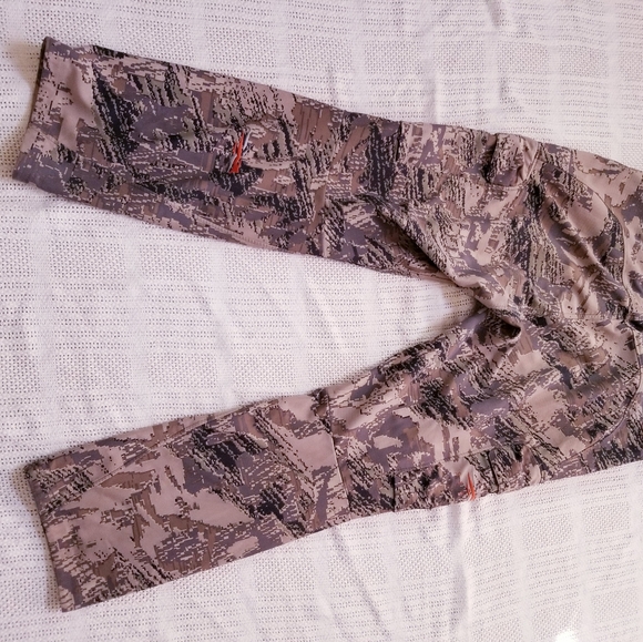 SITKA GEAR OUTDOOR HUNTING CAMOUFLAGE OPTIFADE CARGO PANTS MEN SIZE 40 EUC - Picture 4 of 10